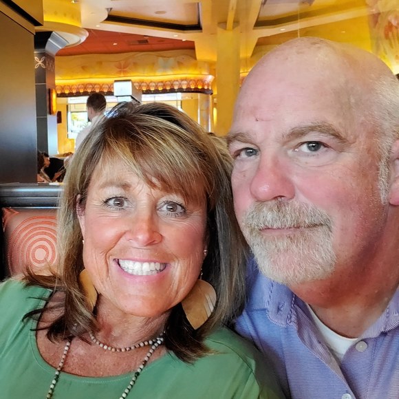 Meet your Posher, Denise - Picture 1 of 1